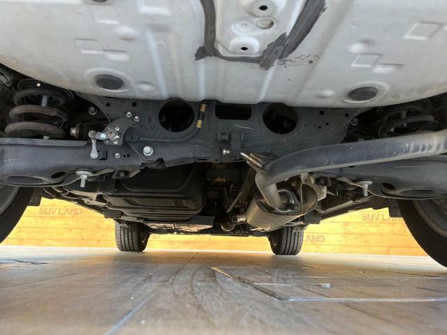 ハリアー プレミアム　禁煙車　ＢＩＧ－Ｘ９インチナビ　プリクラッシュセーフティ　バックカメラ　レーダークルーズ　パワーバックドア　オートマチックハイビーム　ＬＥＤヘッド　スマートキー　純正１８インチアルミ（19枚目）