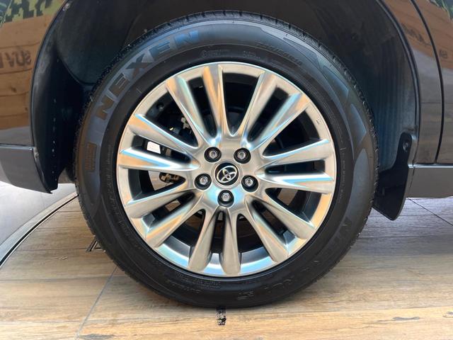 ハリアー プレミアム　禁煙車　ＢＩＧ－Ｘ９インチナビ　プリクラッシュセーフティ　バックカメラ　レーダークルーズ　パワーバックドア　オートマチックハイビーム　ＬＥＤヘッド　スマートキー　純正１８インチアルミ（28枚目）