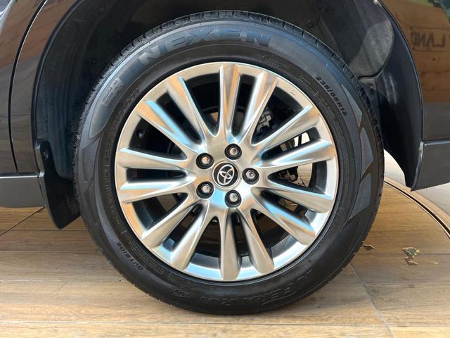 ハリアー プレミアム　禁煙車　ＢＩＧ－Ｘ９インチナビ　プリクラッシュセーフティ　バックカメラ　レーダークルーズ　パワーバックドア　オートマチックハイビーム　ＬＥＤヘッド　スマートキー　純正１８インチアルミ（30枚目）