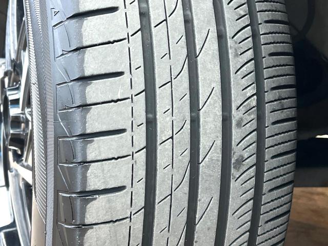 エクストレイル ２０Ｘｔ　エマージェンシーブレーキパッケージ　禁煙車　メーカー純正ナビ　全周囲カメラ　エマージェンシーブレーキ　シートヒーター　パワーバックドア　クルーズコントロール　ＬＥＤヘッド　ＥＴＣ　スマートキー　アイドリングストップ　純正１７インチアルミ（29枚目）