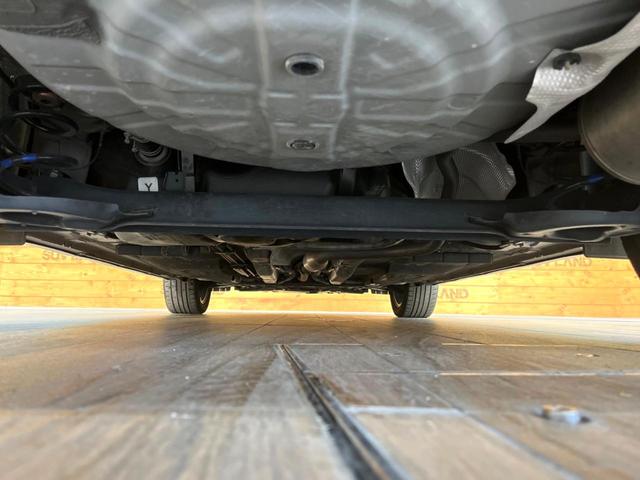 キックス Ｘ　ツートーンインテリアエディション　全周囲カメラ　衝突被害軽減システム　レーダークルーズ　禁煙車　ドラレコ　コーナーセンサー　スマートキー　ＬＥＤヘッド　ビルトインＥＴＣ　純正１７インチアルミ　オートライト　デュアルエアコン（19枚目）