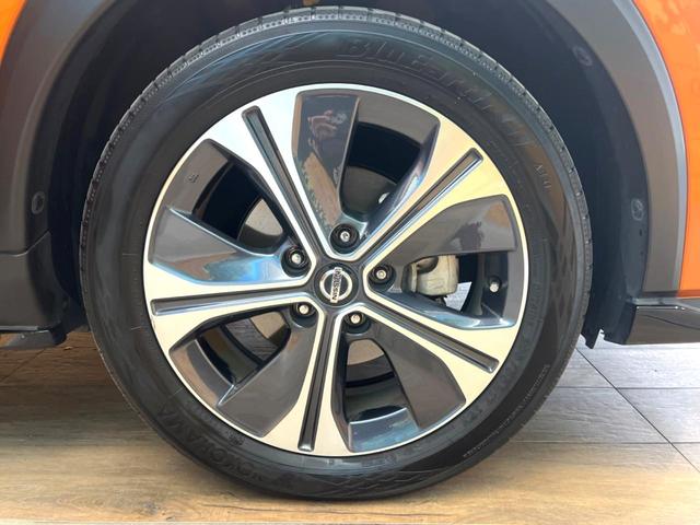 キックス Ｘ　ツートーンインテリアエディション　全周囲カメラ　衝突被害軽減システム　レーダークルーズ　禁煙車　ドラレコ　コーナーセンサー　スマートキー　ＬＥＤヘッド　ビルトインＥＴＣ　純正１７インチアルミ　オートライト　デュアルエアコン（31枚目）