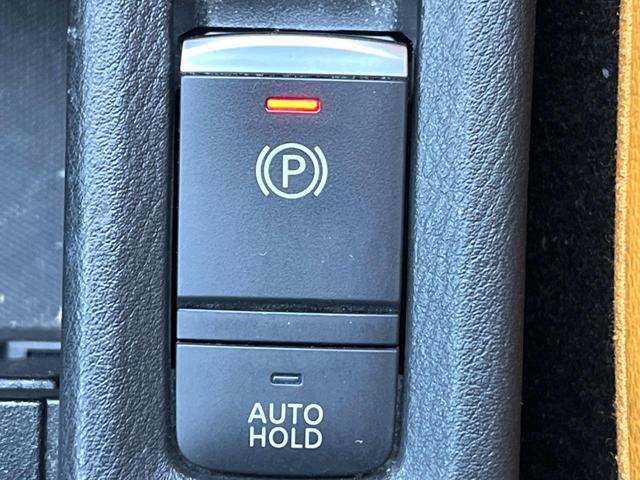 キックス Ｘ　ツートーンインテリアエディション　全周囲カメラ　衝突被害軽減システム　レーダークルーズ　禁煙車　ドラレコ　コーナーセンサー　スマートキー　ＬＥＤヘッド　ビルトインＥＴＣ　純正１７インチアルミ　オートライト　デュアルエアコン（43枚目）