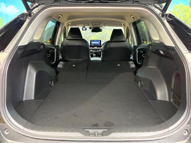 ＲＡＶ４ ハイブリッドＧ　４ＷＤ　バックカメラ　衝突被害軽減システム　レーダークルーズ　電動リアゲート　レザーシート　パワーシート　ドラレコ　コーナーセンサー　スマートキー　ＬＥＤヘッド　ルーフレール　ＥＴＣ（10枚目）