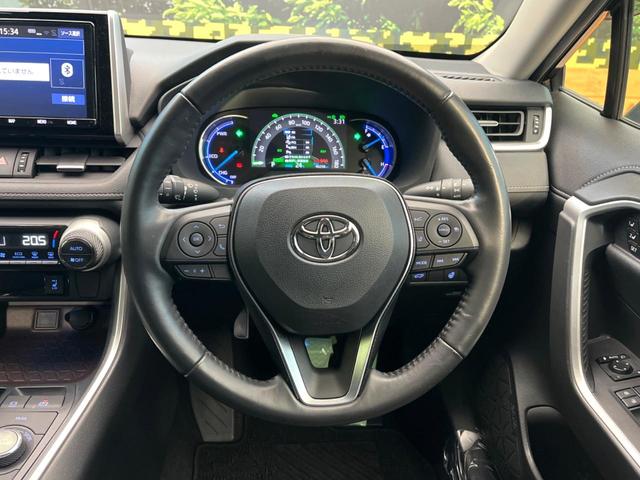 ＲＡＶ４ ハイブリッドＧ　４ＷＤ　バックカメラ　衝突被害軽減システム　レーダークルーズ　電動リアゲート　レザーシート　パワーシート　ドラレコ　コーナーセンサー　スマートキー　ＬＥＤヘッド　ルーフレール　ＥＴＣ（11枚目）