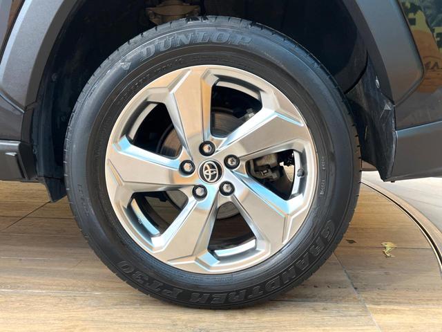 ＲＡＶ４ ハイブリッドＧ　４ＷＤ　バックカメラ　衝突被害軽減システム　レーダークルーズ　電動リアゲート　レザーシート　パワーシート　ドラレコ　コーナーセンサー　スマートキー　ＬＥＤヘッド　ルーフレール　ＥＴＣ（29枚目）