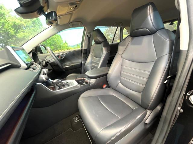 ＲＡＶ４ ハイブリッドＧ　４ＷＤ　バックカメラ　衝突被害軽減システム　レーダークルーズ　電動リアゲート　レザーシート　パワーシート　ドラレコ　コーナーセンサー　スマートキー　ＬＥＤヘッド　ルーフレール　ＥＴＣ（55枚目）