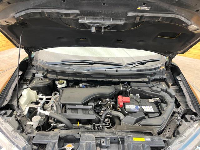 エクストレイル ２０Ｘ　ナビ付　バックカメラ　インテリジェントエマージェンシーブレーキ　シートヒーター　パワーバックドア　ヒーテッドドアミラー　アイドリングストップ　ＬＥＤヘッド　ＥＴＣ　スマートキー　純正１７インチアルミ（18枚目）