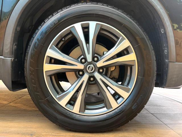 エクストレイル ２０Ｘ　ナビ付　バックカメラ　インテリジェントエマージェンシーブレーキ　シートヒーター　パワーバックドア　ヒーテッドドアミラー　アイドリングストップ　ＬＥＤヘッド　ＥＴＣ　スマートキー　純正１７インチアルミ（28枚目）