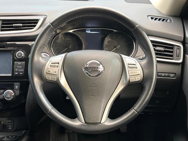 エクストレイル ２０Ｘｔ　エマージェンシーブレーキパッケージ　メーカー純正ナビ　全周囲カメラ　インテリジェントエマージェンシーブレーキ　パワーバックドア　シートヒーター　ヒーテッドドアミラー　ＬＥＤヘッド　ＥＴＣ　スマートキー　純正１７インチアルミ（12枚目）