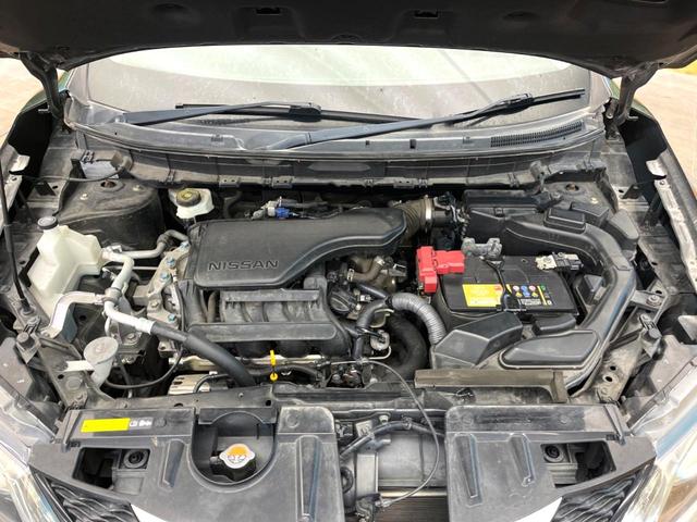 エクストレイル ２０Ｘｔ　エマージェンシーブレーキパッケージ　メーカー純正ナビ　全周囲カメラ　インテリジェントエマージェンシーブレーキ　パワーバックドア　シートヒーター　ヒーテッドドアミラー　ＬＥＤヘッド　ＥＴＣ　スマートキー　純正１７インチアルミ（18枚目）