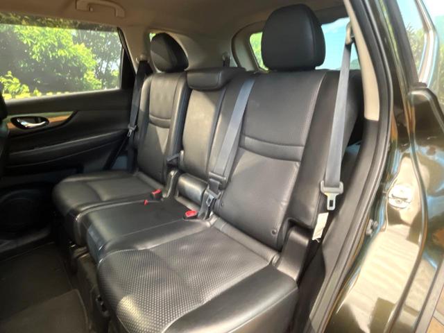 エクストレイル ２０Ｘｔ　エマージェンシーブレーキパッケージ　メーカー純正ナビ　全周囲カメラ　インテリジェントエマージェンシーブレーキ　パワーバックドア　シートヒーター　ヒーテッドドアミラー　ＬＥＤヘッド　ＥＴＣ　スマートキー　純正１７インチアルミ（58枚目）