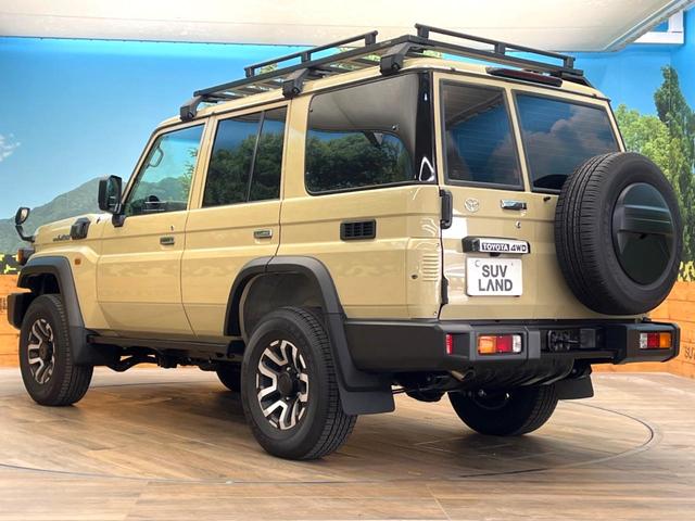 ランドクルーザー７０ ＡＸ　禁煙車　４ＷＤ　ディーゼル（軽油）　プリクラッシュセーフティ　クルーズコントロール　ＬＥＤヘッド　ＥＴＣ　ドラレコ　車線逸脱防止支援装置　オートマチックハイビーム　純正１６インチアルミ（26枚目）
