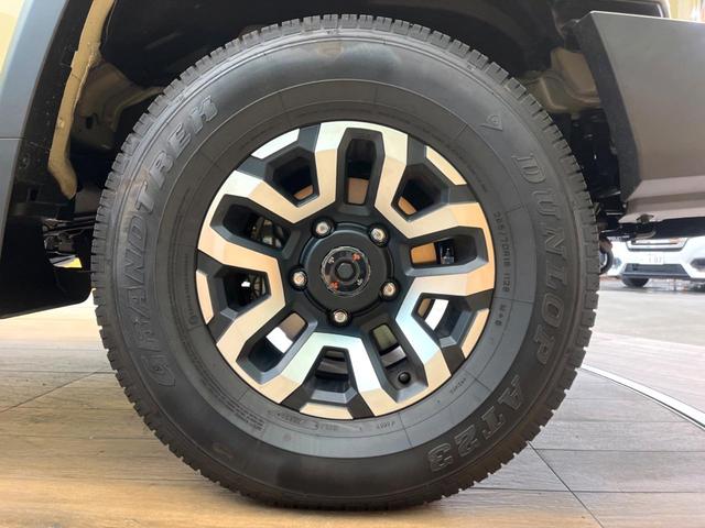 ランドクルーザー７０ ＡＸ　禁煙車　４ＷＤ　ディーゼル（軽油）　プリクラッシュセーフティ　クルーズコントロール　ＬＥＤヘッド　ＥＴＣ　ドラレコ　車線逸脱防止支援装置　オートマチックハイビーム　純正１６インチアルミ（29枚目）