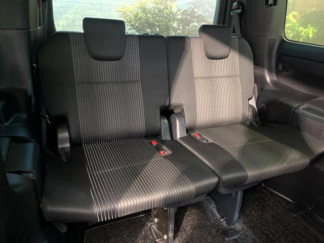 ヴォクシー ＺＳ　煌　両側電動ドア　後席モニター　バックカメラ　衝突被害軽減システム　ドラレコ　スマートキー　ＬＥＤヘッド　ビルトインＥＴＣ　クルコン　純正１６インチアルミ　オートハイビーム　車線逸脱警報　オートライト（10枚目）