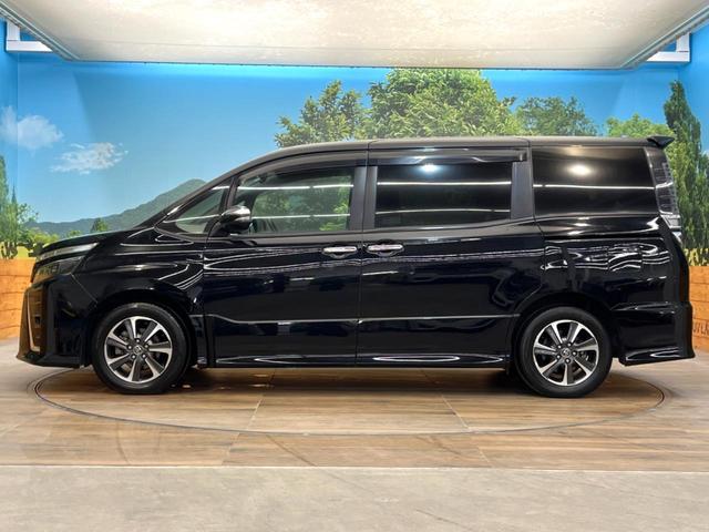 ヴォクシー ＺＳ　煌　両側電動ドア　後席モニター　バックカメラ　衝突被害軽減システム　ドラレコ　スマートキー　ＬＥＤヘッド　ビルトインＥＴＣ　クルコン　純正１６インチアルミ　オートハイビーム　車線逸脱警報　オートライト（26枚目）