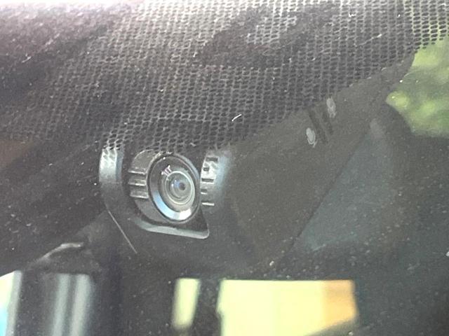 ヴォクシー ＺＳ　煌　両側電動ドア　後席モニター　バックカメラ　衝突被害軽減システム　ドラレコ　スマートキー　ＬＥＤヘッド　ビルトインＥＴＣ　クルコン　純正１６インチアルミ　オートハイビーム　車線逸脱警報　オートライト（34枚目）