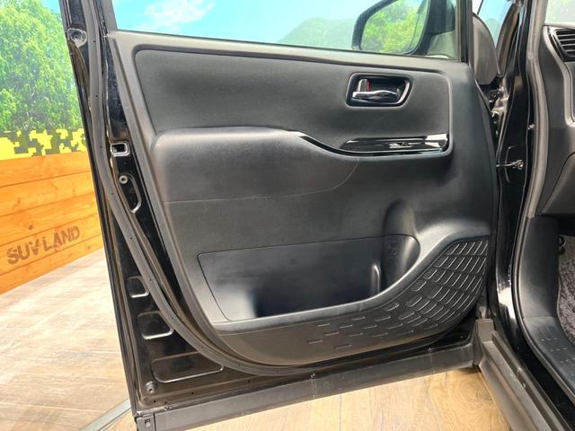 ヴォクシー ＺＳ　煌　両側電動ドア　後席モニター　バックカメラ　衝突被害軽減システム　ドラレコ　スマートキー　ＬＥＤヘッド　ビルトインＥＴＣ　クルコン　純正１６インチアルミ　オートハイビーム　車線逸脱警報　オートライト（47枚目）