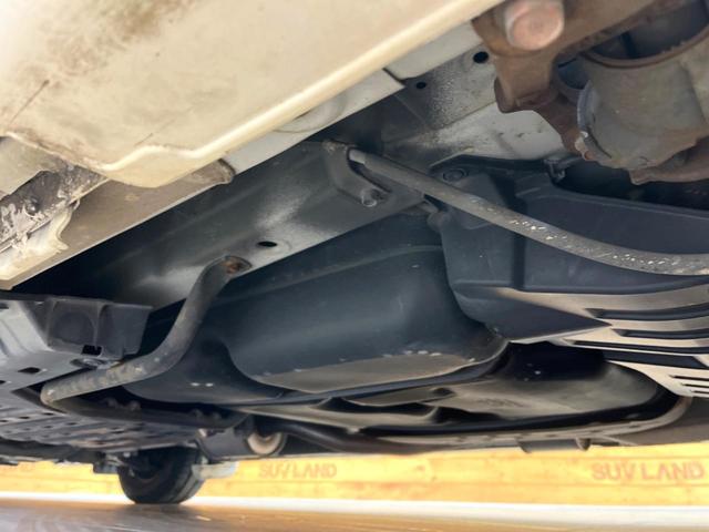 ステップワゴン Ｇ　インターナビＥセレクション　純正ナビ　バックカメラ　クルーズコントロール　両側電動スライドドア　ＥＴＣ　オートエアコン　アイドリングストップ　横滑り防止支援システム　ＥＣＯＮ　オートライト　純正１５インチアルミ（21枚目）