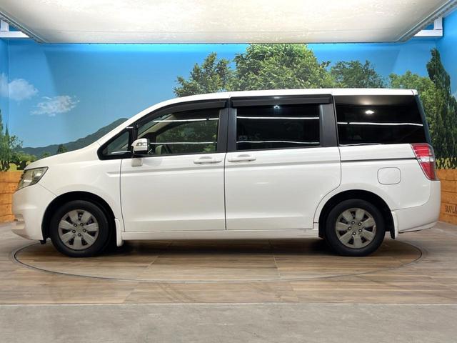 ステップワゴン Ｇ　インターナビＥセレクション　純正ナビ　バックカメラ　クルーズコントロール　両側電動スライドドア　ＥＴＣ　オートエアコン　アイドリングストップ　横滑り防止支援システム　ＥＣＯＮ　オートライト　純正１５インチアルミ（24枚目）