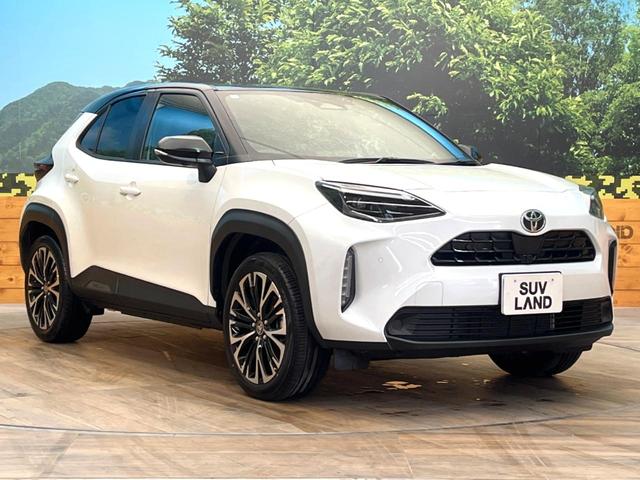 ヤリスクロス Ｚ　禁煙車　メーカー純正８インチナビ　全周囲カメラ　プリクラッシュセーフティ　レーダークルーズ　ブラインドスポットモニター　ＬＥＤヘッド　ＥＴＣ　ドラレコ　スマートキー　純正１８インチアルミ（16枚目）