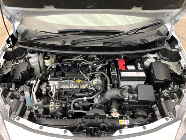 ヤリスクロス Ｚ　禁煙車　メーカー純正８インチナビ　全周囲カメラ　プリクラッシュセーフティ　レーダークルーズ　ブラインドスポットモニター　ＬＥＤヘッド　ＥＴＣ　ドラレコ　スマートキー　純正１８インチアルミ（18枚目）