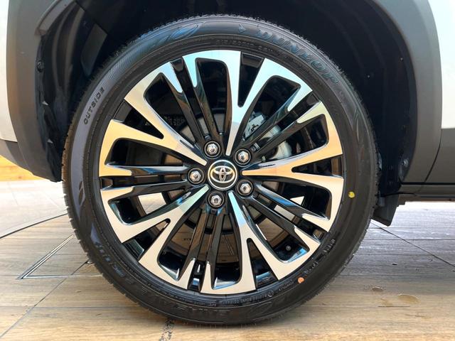 ヤリスクロス Ｚ　禁煙車　メーカー純正８インチナビ　全周囲カメラ　プリクラッシュセーフティ　レーダークルーズ　ブラインドスポットモニター　ＬＥＤヘッド　ＥＴＣ　ドラレコ　スマートキー　純正１８インチアルミ（29枚目）