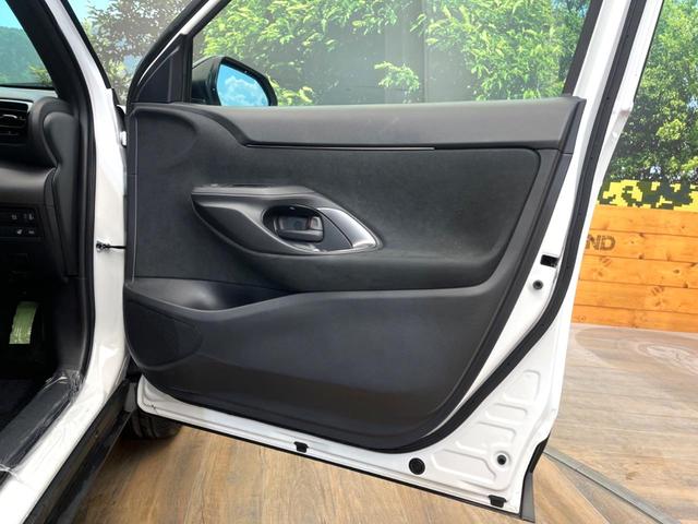 ヤリスクロス Ｚ　禁煙車　メーカー純正８インチナビ　全周囲カメラ　プリクラッシュセーフティ　レーダークルーズ　ブラインドスポットモニター　ＬＥＤヘッド　ＥＴＣ　ドラレコ　スマートキー　純正１８インチアルミ（64枚目）
