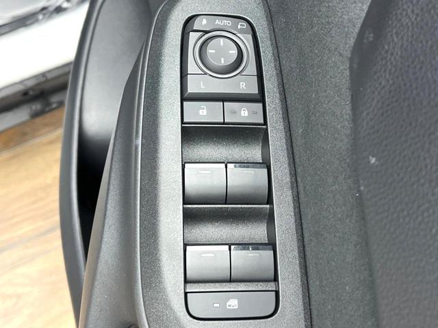 ヤリスクロス Ｚ　禁煙車　メーカー純正８インチナビ　全周囲カメラ　プリクラッシュセーフティ　レーダークルーズ　ブラインドスポットモニター　ＬＥＤヘッド　ＥＴＣ　ドラレコ　スマートキー　純正１８インチアルミ（69枚目）