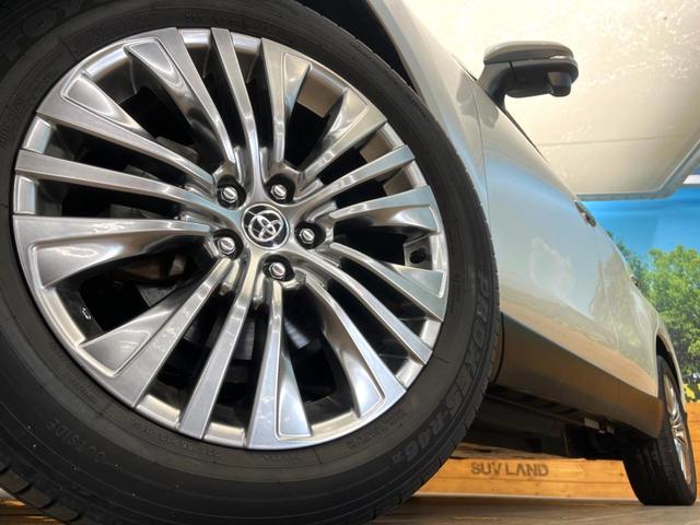 ハリアー Ｚ　禁煙車　メーカー純正１２．３インチナビ　バックカメラ　プリクラッシュセーフティ　レーダークルーズ　ＪＢＬサウンド　ブラインドスポットモニター　ＬＥＤヘッド　ＥＴＣ　ドラレコ　純正１９インチアルミ（13枚目）