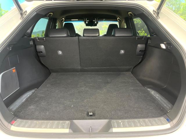 ハリアー Ｚ　禁煙車　メーカー純正１２．３インチナビ　バックカメラ　プリクラッシュセーフティ　レーダークルーズ　ＪＢＬサウンド　ブラインドスポットモニター　ＬＥＤヘッド　ＥＴＣ　ドラレコ　純正１９インチアルミ（64枚目）