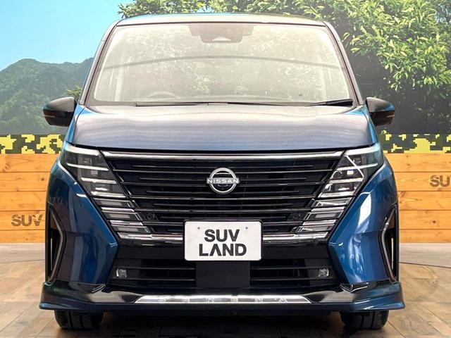 セレナ ｅ－パワー　ハイウェイスターＶ　禁煙車　メーカー純正１２．３インチナビ　全周囲カメラ　フリップダウンモニター　インテリジェントエマージェンシーブレーキ　純正エアロ　ブラインドスポットモニター　ＬＥＤヘッド　純正１６インチアルミ（15枚目）