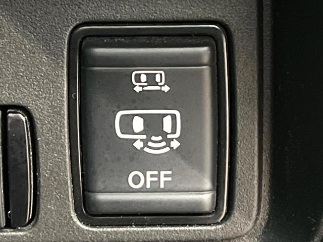 セレナ ｅ－パワー　ハイウェイスターＶ　禁煙車　メーカー純正１２．３インチナビ　全周囲カメラ　フリップダウンモニター　インテリジェントエマージェンシーブレーキ　純正エアロ　ブラインドスポットモニター　ＬＥＤヘッド　純正１６インチアルミ（52枚目）