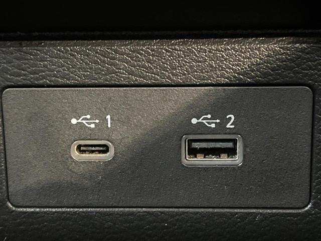 セレナ ｅ－パワー　ハイウェイスターＶ　禁煙車　メーカー純正１２．３インチナビ　全周囲カメラ　フリップダウンモニター　インテリジェントエマージェンシーブレーキ　純正エアロ　ブラインドスポットモニター　ＬＥＤヘッド　純正１６インチアルミ（63枚目）