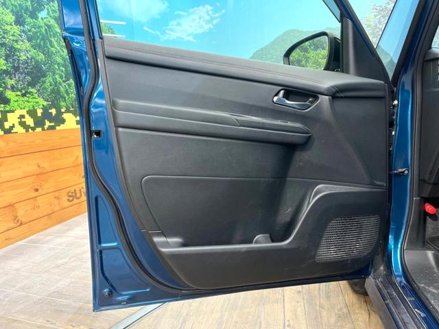 セレナ ｅ－パワー　ハイウェイスターＶ　禁煙車　メーカー純正１２．３インチナビ　全周囲カメラ　フリップダウンモニター　インテリジェントエマージェンシーブレーキ　純正エアロ　ブラインドスポットモニター　ＬＥＤヘッド　純正１６インチアルミ（73枚目）