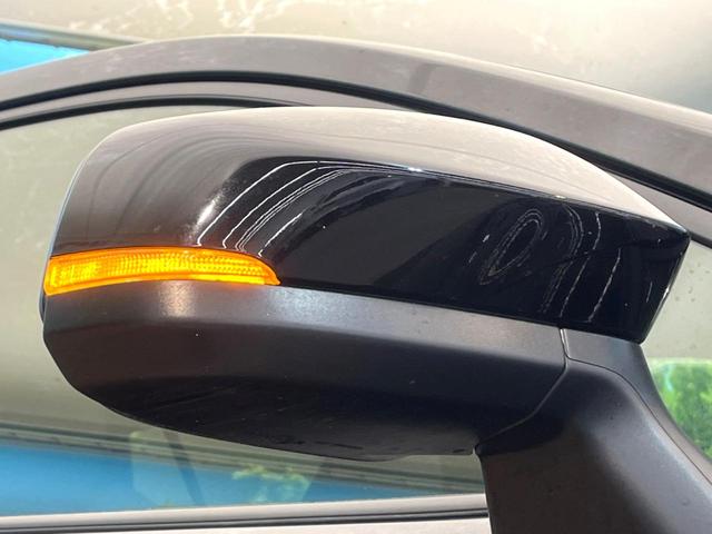 カローラクロス ハイブリッド　Ｇ　禁煙車　メーカー純正８インチナビ　バックカメラ　プリクラッシュセーフティ　レーダークルーズ　オートマチックハイビーム　横滑り防止装置　ＬＥＤヘッド　ＥＴＣ　スマートキー　純正１７インチアルミ（27枚目）