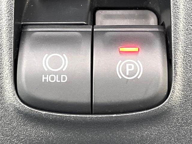 カローラクロス ハイブリッド　Ｇ　禁煙車　メーカー純正８インチナビ　バックカメラ　プリクラッシュセーフティ　レーダークルーズ　オートマチックハイビーム　横滑り防止装置　ＬＥＤヘッド　ＥＴＣ　スマートキー　純正１７インチアルミ（40枚目）