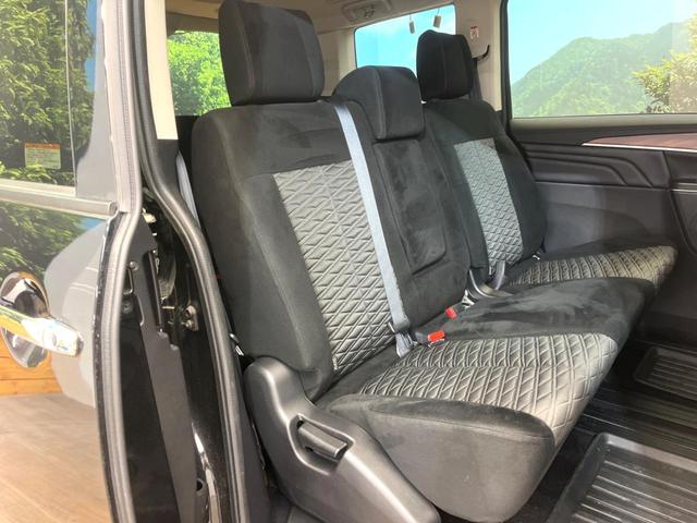 デリカＤ：５ Ｐ　禁煙車　ナビ付　全周囲カメラ　三菱ｅ－Ａｓｓｉｓｔ　レーダークルーズ　ブラインドスポットモニター　パドルシフト　シートヒーター　ＬＥＤヘッド　ＥＴＣ　ドラレコ　スマートキー　純正１８インチアルミ（9枚目）