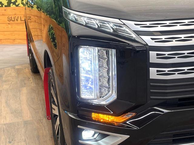 デリカＤ：５ Ｐ　禁煙車　ナビ付　全周囲カメラ　三菱ｅ－Ａｓｓｉｓｔ　レーダークルーズ　ブラインドスポットモニター　パドルシフト　シートヒーター　ＬＥＤヘッド　ＥＴＣ　ドラレコ　スマートキー　純正１８インチアルミ（13枚目）