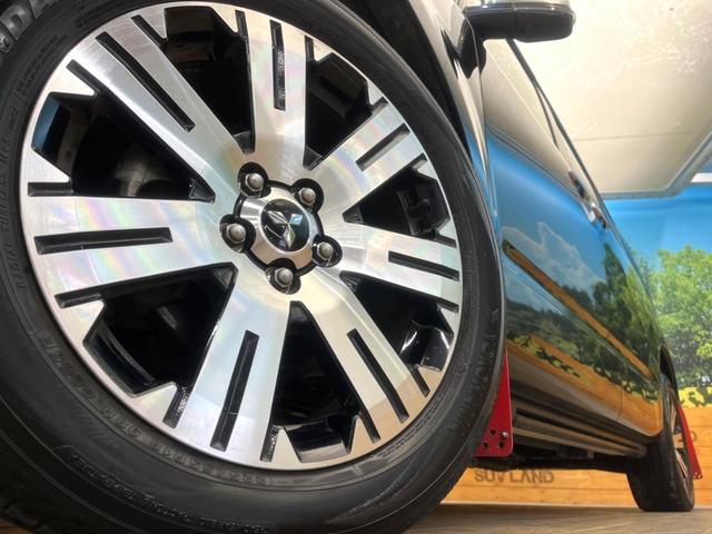 デリカＤ：５ Ｐ　禁煙車　ナビ付　全周囲カメラ　三菱ｅ－Ａｓｓｉｓｔ　レーダークルーズ　ブラインドスポットモニター　パドルシフト　シートヒーター　ＬＥＤヘッド　ＥＴＣ　ドラレコ　スマートキー　純正１８インチアルミ（14枚目）