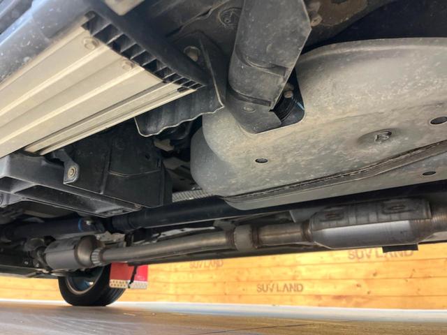 デリカＤ：５ Ｐ　禁煙車　ナビ付　全周囲カメラ　三菱ｅ－Ａｓｓｉｓｔ　レーダークルーズ　ブラインドスポットモニター　パドルシフト　シートヒーター　ＬＥＤヘッド　ＥＴＣ　ドラレコ　スマートキー　純正１８インチアルミ（21枚目）