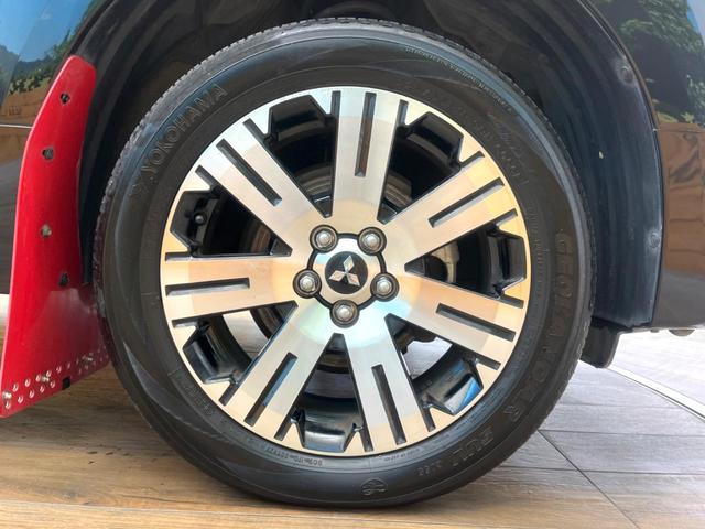 デリカＤ：５ Ｐ　禁煙車　ナビ付　全周囲カメラ　三菱ｅ－Ａｓｓｉｓｔ　レーダークルーズ　ブラインドスポットモニター　パドルシフト　シートヒーター　ＬＥＤヘッド　ＥＴＣ　ドラレコ　スマートキー　純正１８インチアルミ（30枚目）