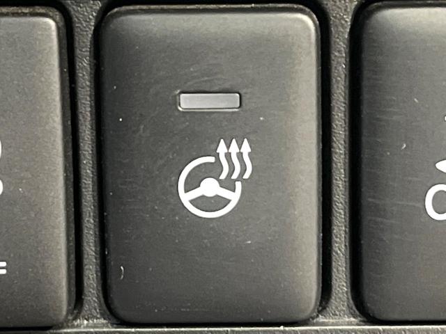 デリカＤ：５ Ｐ　禁煙車　ナビ付　全周囲カメラ　三菱ｅ－Ａｓｓｉｓｔ　レーダークルーズ　ブラインドスポットモニター　パドルシフト　シートヒーター　ＬＥＤヘッド　ＥＴＣ　ドラレコ　スマートキー　純正１８インチアルミ（55枚目）