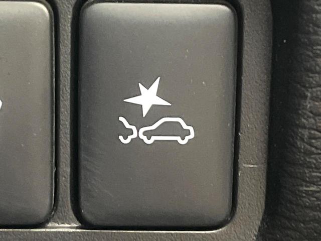 デリカＤ：５ Ｐ　禁煙車　ナビ付　全周囲カメラ　三菱ｅ－Ａｓｓｉｓｔ　レーダークルーズ　ブラインドスポットモニター　パドルシフト　シートヒーター　ＬＥＤヘッド　ＥＴＣ　ドラレコ　スマートキー　純正１８インチアルミ（60枚目）