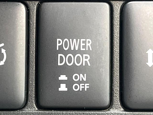 デリカＤ：５ Ｐ　禁煙車　ナビ付　全周囲カメラ　三菱ｅ－Ａｓｓｉｓｔ　レーダークルーズ　ブラインドスポットモニター　パドルシフト　シートヒーター　ＬＥＤヘッド　ＥＴＣ　ドラレコ　スマートキー　純正１８インチアルミ（61枚目）