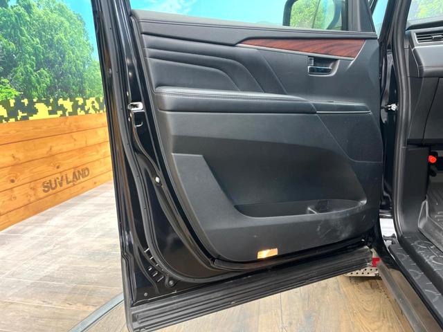 デリカＤ：５ Ｐ　禁煙車　ナビ付　全周囲カメラ　三菱ｅ－Ａｓｓｉｓｔ　レーダークルーズ　ブラインドスポットモニター　パドルシフト　シートヒーター　ＬＥＤヘッド　ＥＴＣ　ドラレコ　スマートキー　純正１８インチアルミ（76枚目）