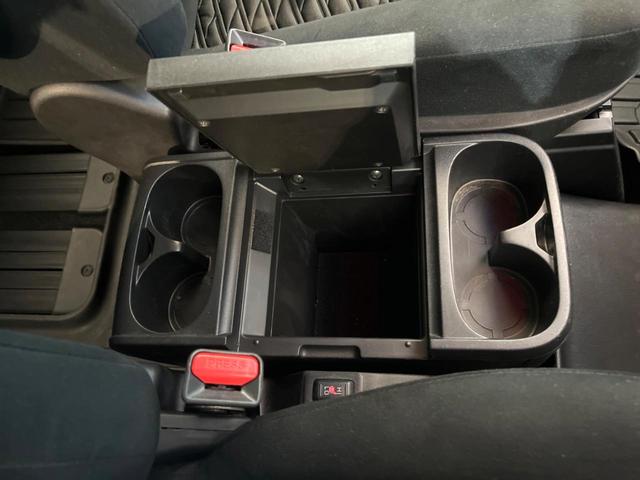 デリカＤ：５ Ｐ　禁煙車　ナビ付　全周囲カメラ　三菱ｅ－Ａｓｓｉｓｔ　レーダークルーズ　ブラインドスポットモニター　パドルシフト　シートヒーター　ＬＥＤヘッド　ＥＴＣ　ドラレコ　スマートキー　純正１８インチアルミ（78枚目）