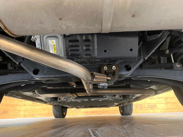 エクリプスクロスＰＨＥＶ Ｐ　４ＷＤ　全周囲カメラ　衝突被害軽減システム　レーダークルーズ　禁煙車　電動リアゲート　ハーフレザーシート　パワーシート　ドラレコ　コーナーセンサー　スマートキー　ＬＥＤヘッド　ＥＴＣ（18枚目）