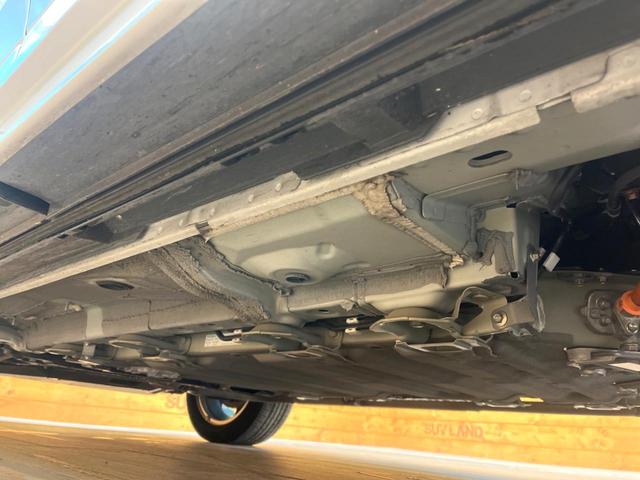 エクリプスクロスＰＨＥＶ Ｐ　４ＷＤ　全周囲カメラ　衝突被害軽減システム　レーダークルーズ　禁煙車　電動リアゲート　ハーフレザーシート　パワーシート　ドラレコ　コーナーセンサー　スマートキー　ＬＥＤヘッド　ＥＴＣ（21枚目）