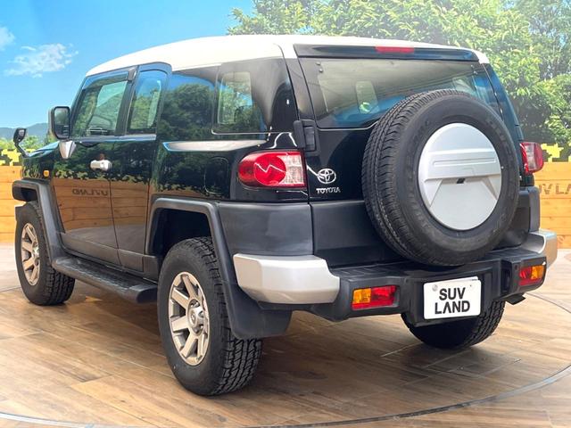 ＦＪクルーザー カラーパッケージ　４ＷＤ　バックカメラ　禁煙車　ドラレコ　コーナーセンサー　ＥＴＣ　純正１７インチアルミ　オートエアコン　フルセグ　ＨＩＤフォグ（39枚目）